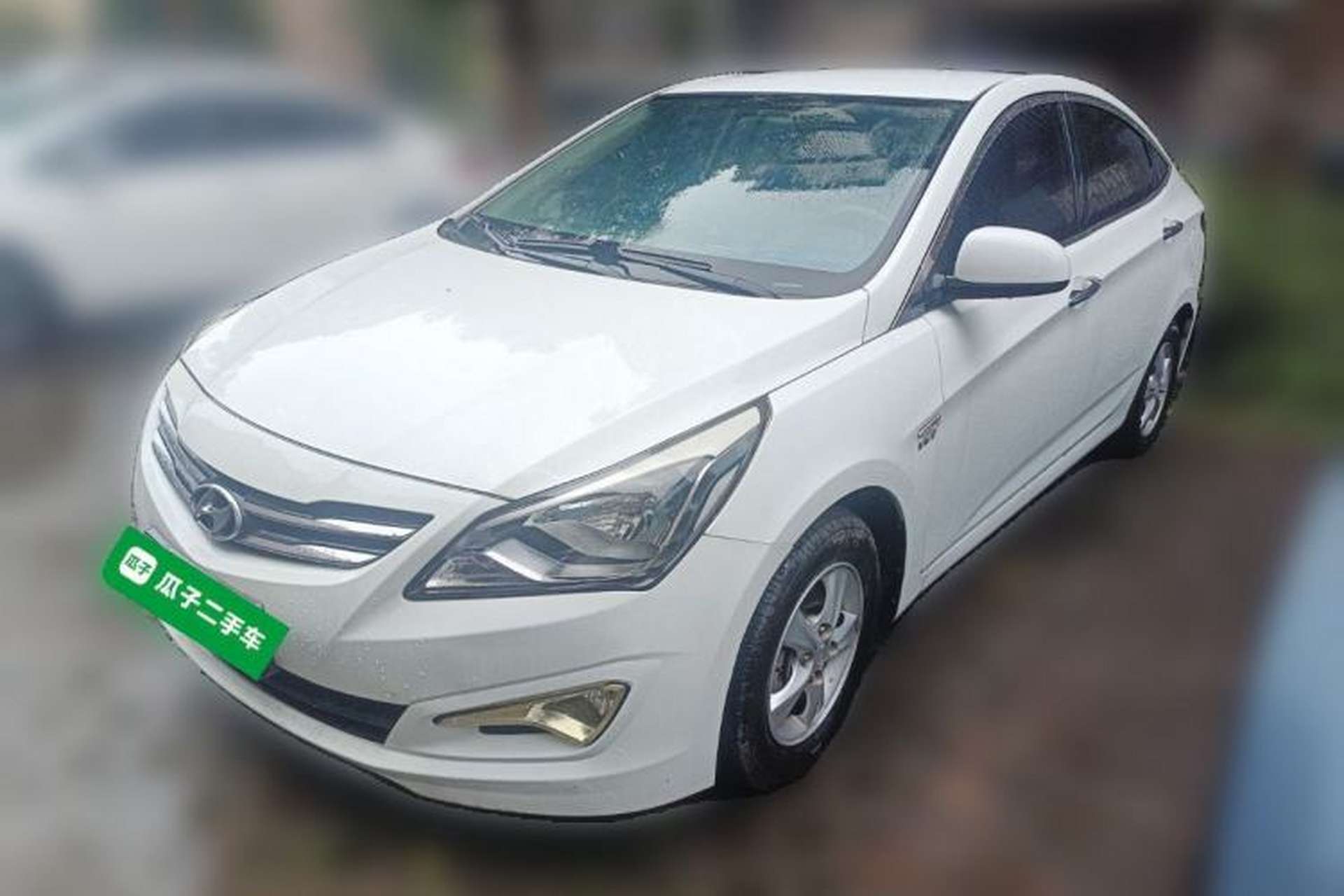 Used Hyundai Verna (older generation) 2016 1.4L Manual Smart GLS Trim Front Left 45 Deg