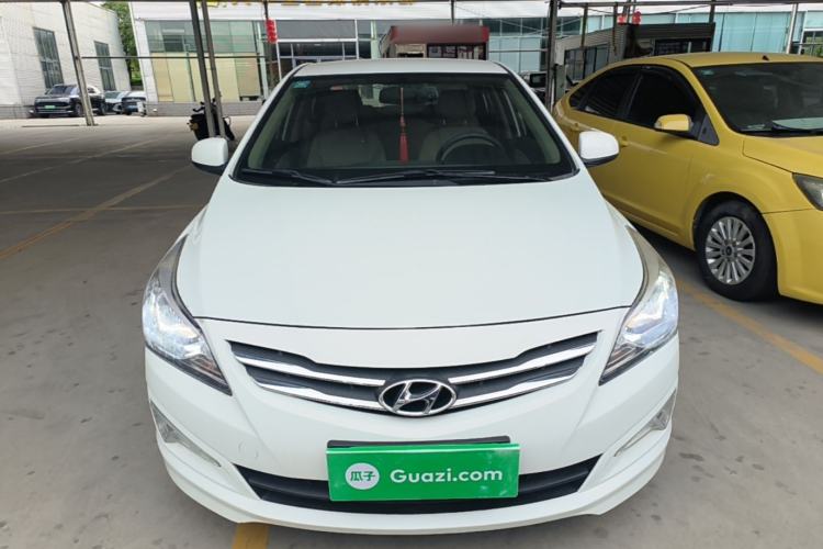 Used Hyundai Verna (older generation) 2016 1.4L Manual Smart GLS Trim Front