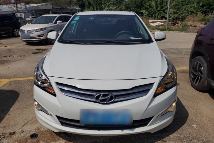 Used Hyundai Verna (older generation) 2016 1.4L Automatic Smart GLS Front