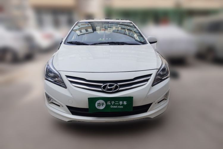 Used Hyundai Verna (older generation) 2016 1.4L Manual Smart GLS Trim Front