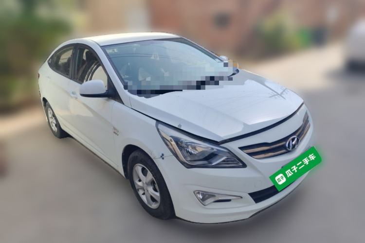 Used Hyundai Verna (older generation) 2016 1.4L Automatic Smart GLS Front Right 45 Deg