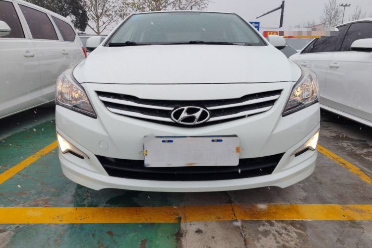 Used Hyundai Verna (older generation) 2016 1.4L Automatic Smart GLS Front