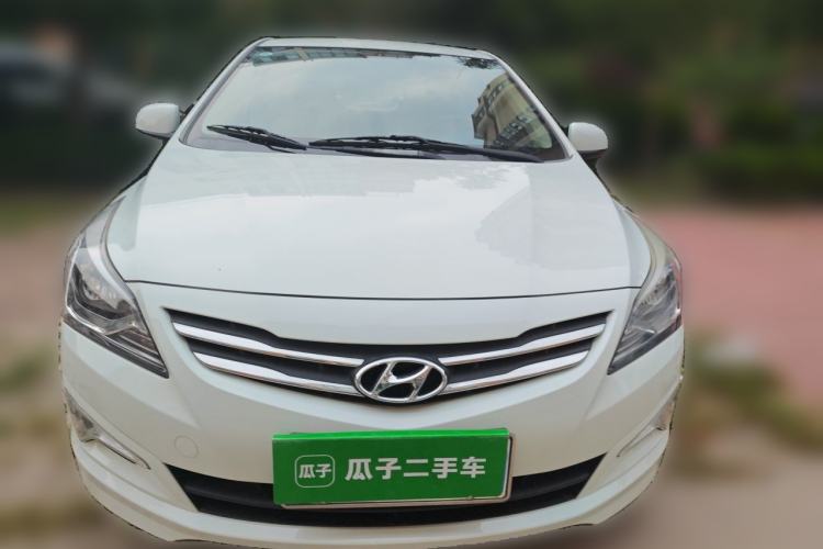 Used Hyundai Verna (older generation) 2016 1.4L Manual Smart GLS Trim Front