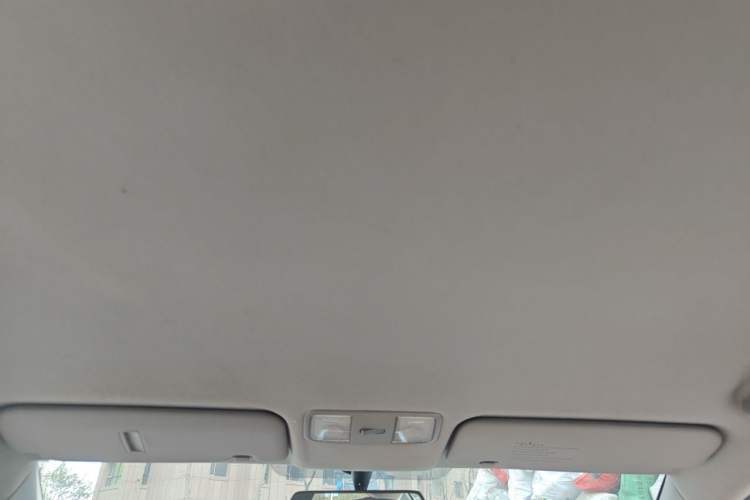 Used Hyundai Verna (older generation) 2016 1.4L Manual Smart GLS Trim Headliner