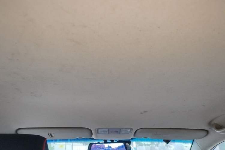 Used Hyundai Verna (older generation) 2016 1.4L Automatic Smart GLS Headliner
