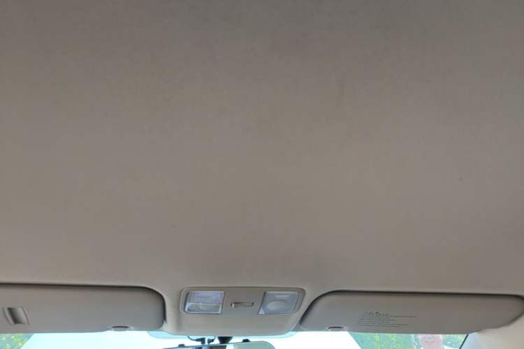 Used Hyundai Verna (older generation) 2016 1.4L Manual Smart GLS Trim Headliner