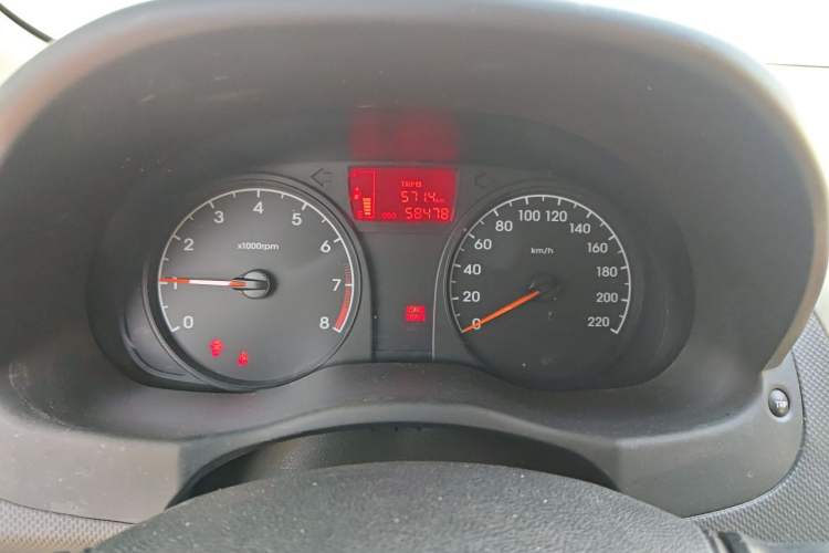 Used Hyundai Verna (older generation) 2016 1.4L Manual Smart GLS Trim Instrument Cluster
