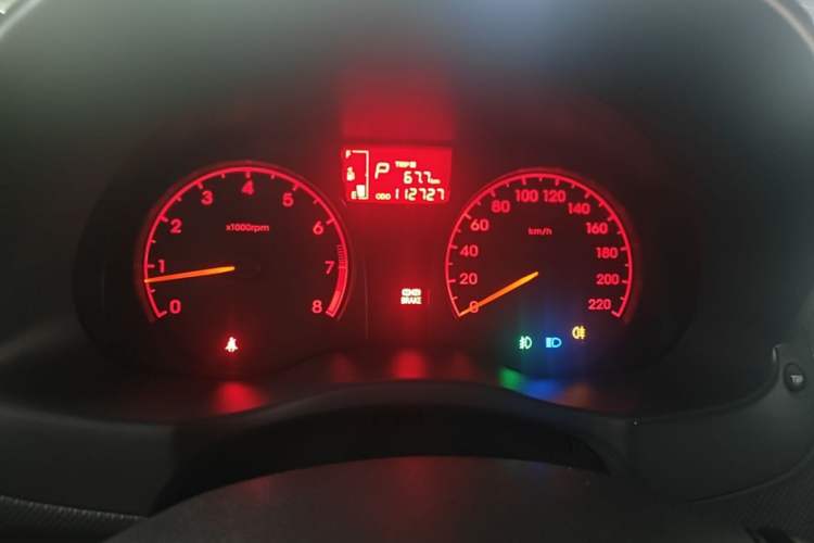 Used Hyundai Verna (older generation) 2016 1.4L Automatic Smart GLS Instrument Cluster