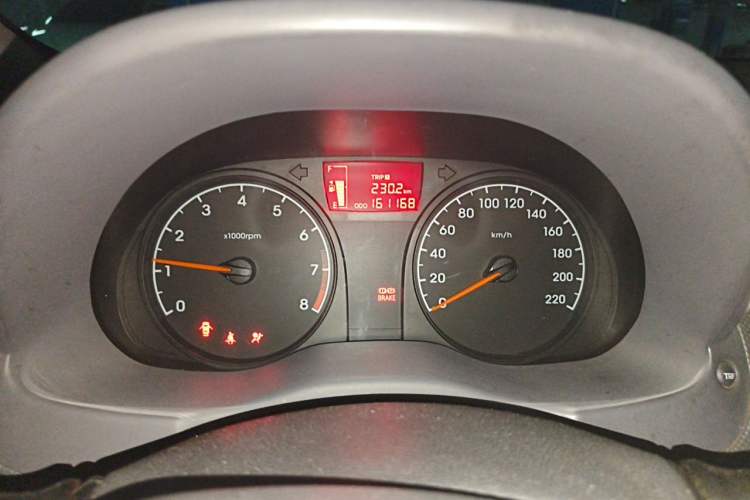 Used Hyundai Verna (older generation) 2016 1.4L Manual Smart GLS Trim Instrument Cluster