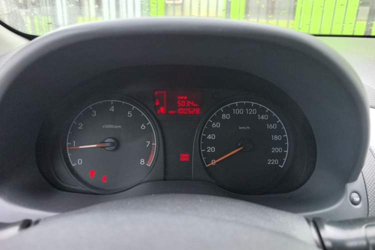 Used Hyundai Verna (older generation) 2016 1.4L Manual Smart GLS Trim Instrument Cluster
