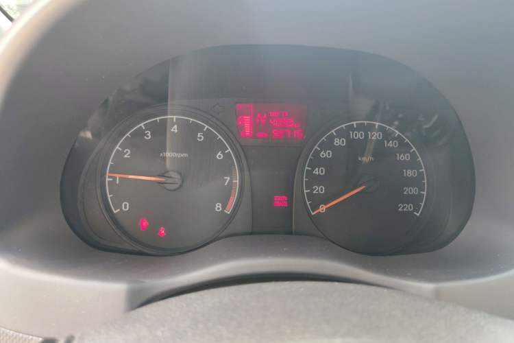 Used Hyundai Verna (older generation) 2016 1.4L Automatic Smart GLS Instrument Cluster