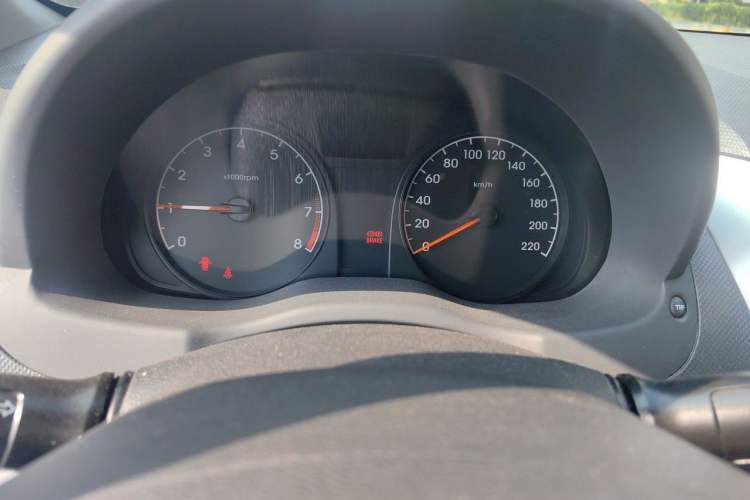 Used Hyundai Verna (older generation) 2016 1.4L Manual Smart GLS Trim Instrument Cluster
