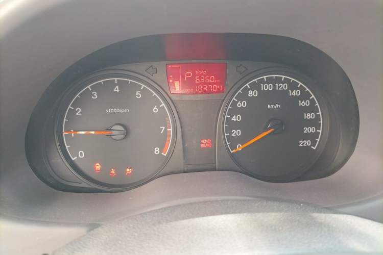 Used Hyundai Verna (older generation) 2016 1.4L Automatic Smart GLS Instrument Cluster