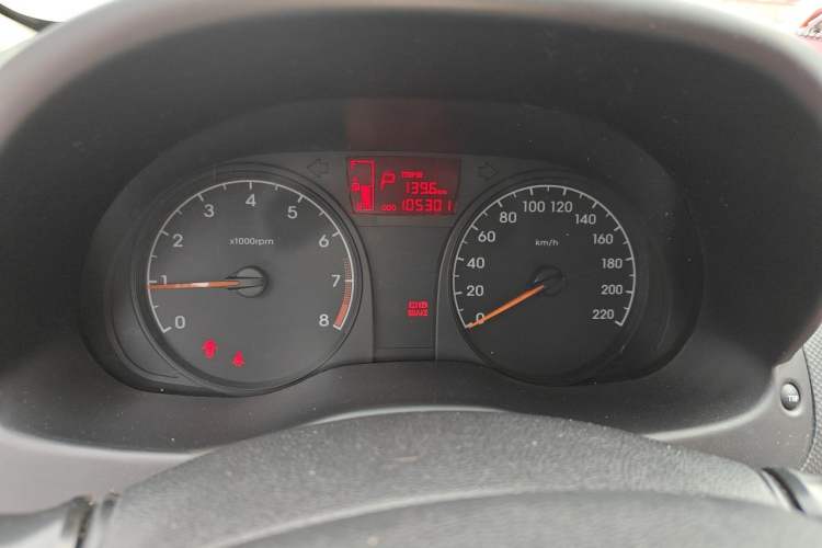 Used Hyundai Verna (older generation) 2016 1.4L Automatic Smart GLS Instrument Cluster