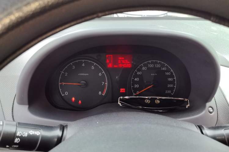 Used Hyundai Verna (older generation) 2016 1.4L Manual Fashion GS Instrument Cluster