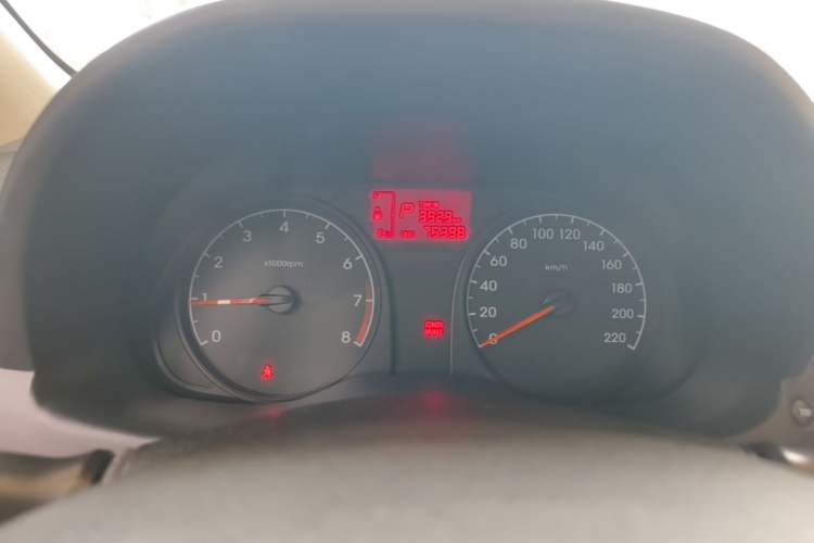 Used Hyundai Verna (older generation) 2016 1.4L Automatic Smart GLS Instrument Cluster