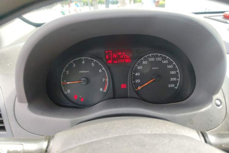 Used Hyundai Verna (older generation) 2016 1.4L Automatic Smart GLS Instrument Cluster