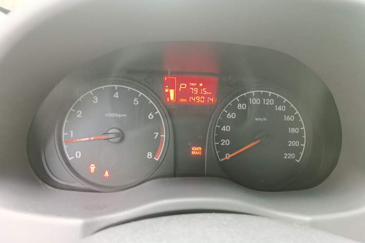 Used Hyundai Verna (older generation) 2016 1.4L Automatic Smart GLS Instrument Cluster