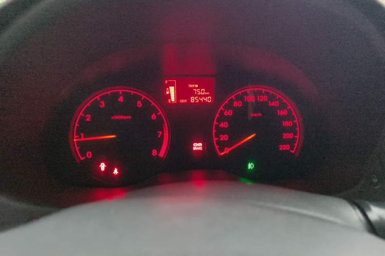 Used Hyundai Verna (older generation) 2016 1.4L Manual Smart GLS Trim Instrument Cluster