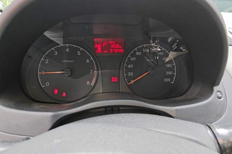 Used Hyundai Verna (older generation) 2016 1.4L Automatic Smart GLS Instrument Cluster