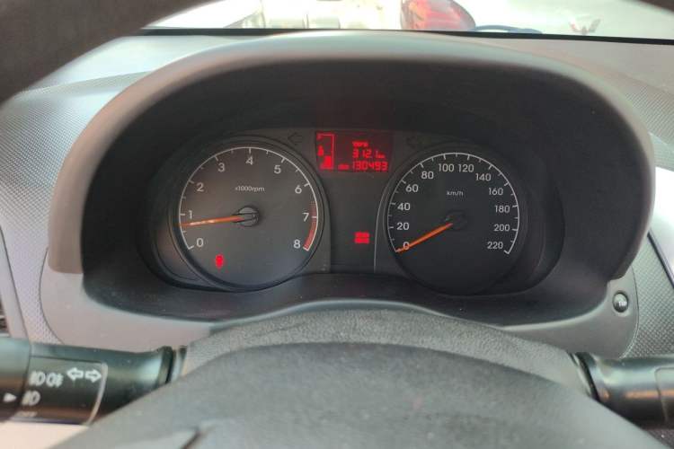 Used Hyundai Verna (older generation) 2016 1.4L Manual Smart GLS Trim Instrument Cluster