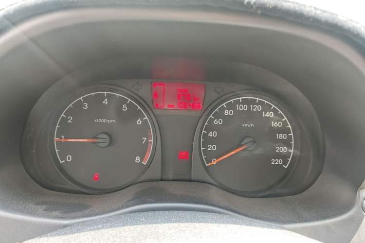 Used Hyundai Verna (older generation) 2016 1.4L Manual Smart GLS Trim Instrument Cluster