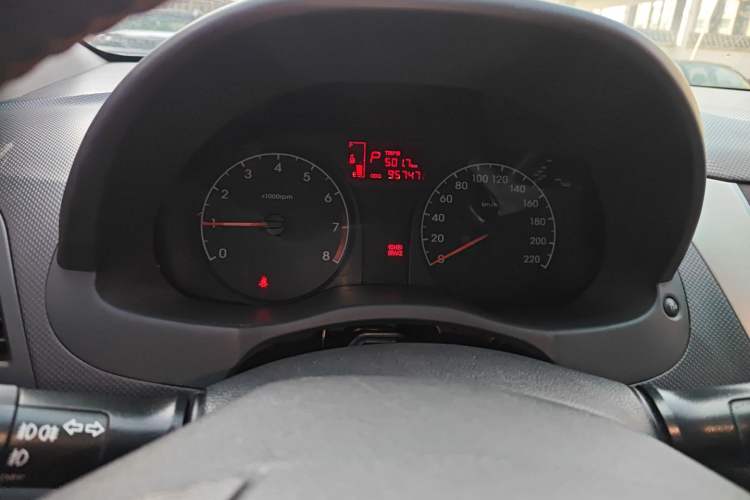 Used Hyundai Verna (older generation) 2016 1.4L Automatic Smart GLS Instrument Cluster