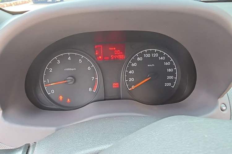 Used Hyundai Verna (older generation) 2016 1.4L Manual Smart GLS Trim Instrument Cluster