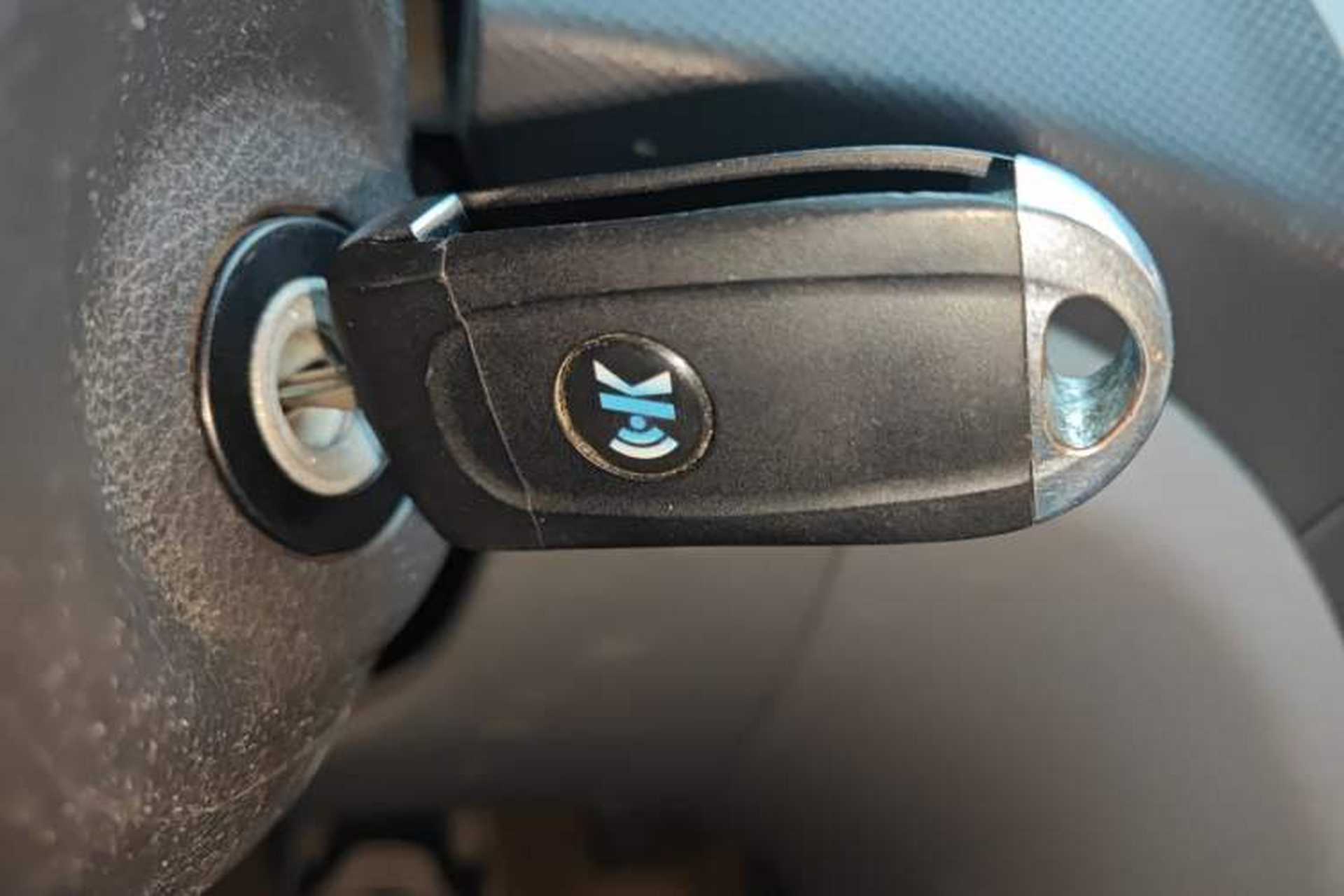 Used Hyundai Verna (older generation) 2016 1.4L Automatic Smart GLS Interior 1