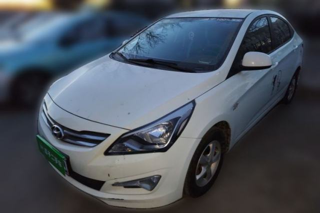Used Hyundai Verna (older generation) 2016 1.4L Manual Smart GLS Trim