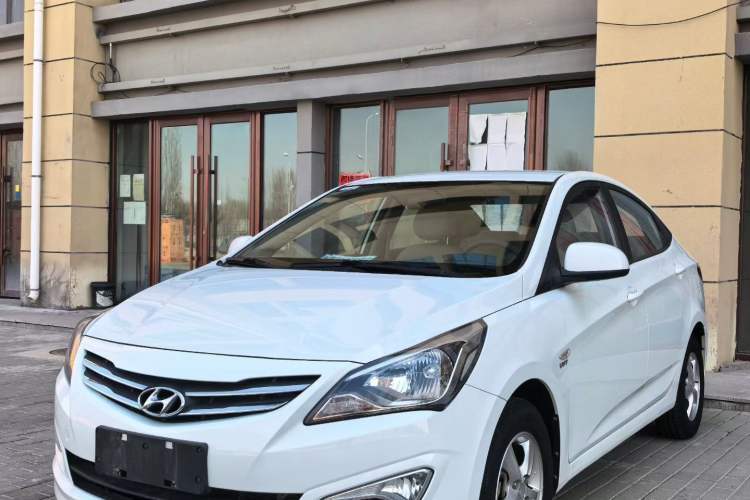 Used Hyundai Verna (older generation) 2016 1.4L Manual Smart GLS Trim Guazi used car, China used car export, Used car for sale, Used  cars, Cheapest cars for sale
