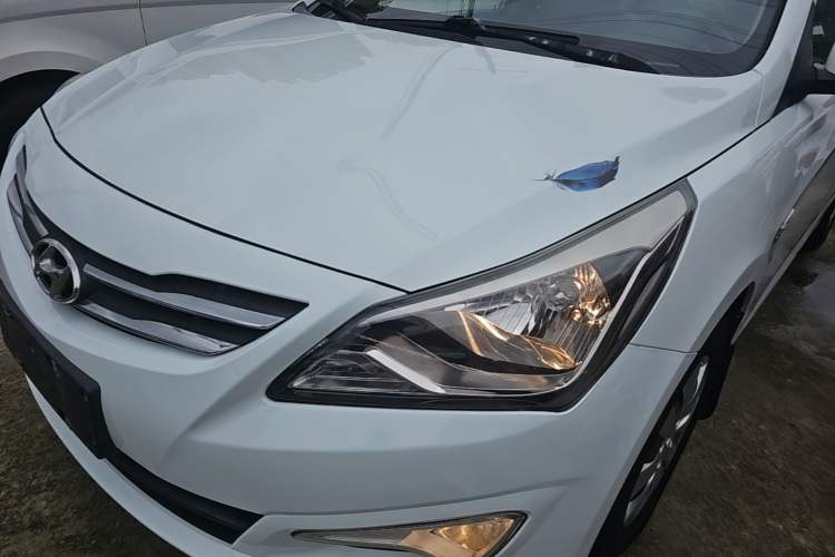 Used Hyundai Verna (older generation) 2016 1.4L Manual Smart GLS Trim Left Front Headlight