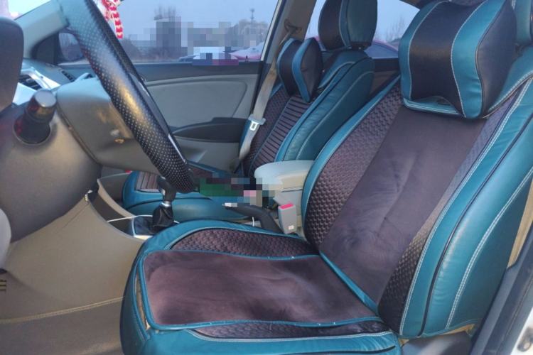 Used Hyundai Verna (older generation) 2016 1.4L Manual Smart GLS Trim Left Front Seat