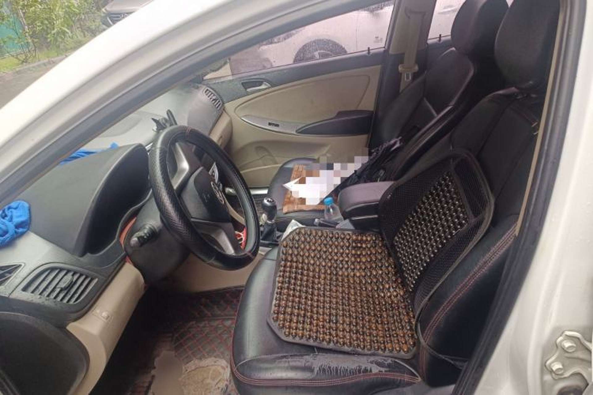 Used Hyundai Verna (older generation) 2016 1.4L Manual Smart GLS Trim Left Front Seat