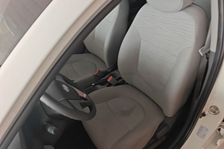 Used Hyundai Verna (older generation) 2016 1.4L Manual Smart GLS Trim Left Front Seat