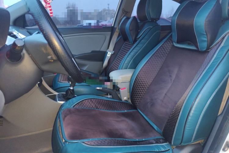 Used Hyundai Verna (older generation) 2016 1.4L Manual Smart GLS Trim Left Front Seat