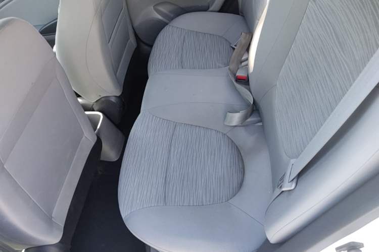 Used Hyundai Verna (older generation) 2016 1.4L Manual Smart GLS Trim Left Rear Seat