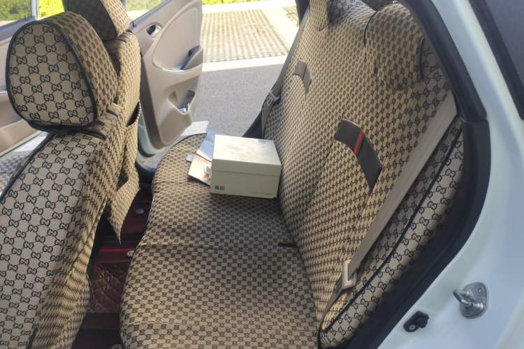 Used Hyundai Verna (older generation) 2016 1.4L Automatic Fashionable GS Model Left Rear Seat