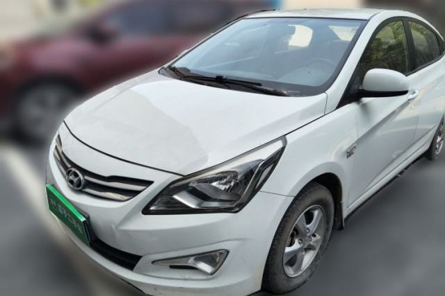 Used Hyundai Verna (older generation) 2016 1.4L Manual Smart GLS Trim