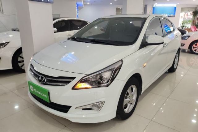 Used Hyundai Verna (older generation) 2016 1.4L Automatic Leading-Edge GLX