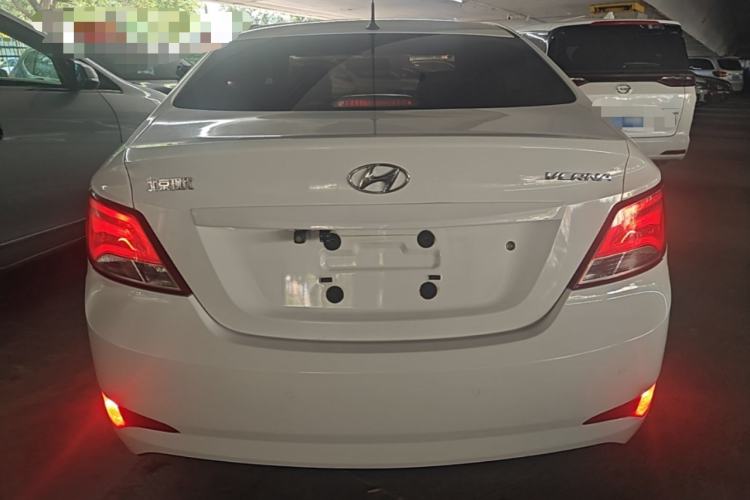 Used Hyundai Verna (older generation) 2016 1.4L Automatic Smart GLS Rear