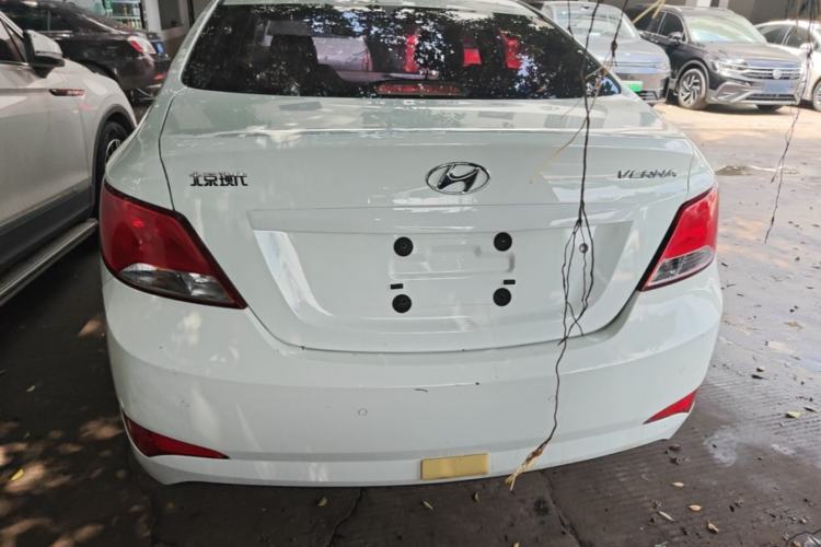 Used Hyundai Verna (older generation) 2016 1.4L Automatic Smart GLS Rear