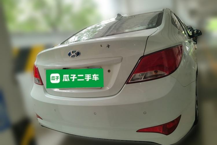 Used Hyundai Verna (older generation) 2016 1.4L Automatic Smart GLS Rear