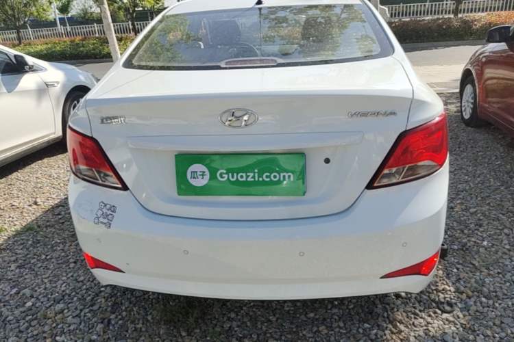 Used Hyundai Verna (older generation) 2016 1.4L Manual Smart GLS Trim Rear