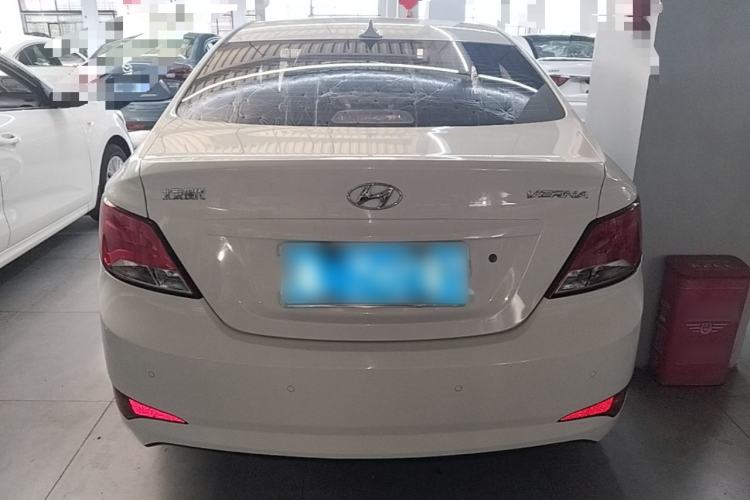 Used Hyundai Verna (older generation) 2016 1.4L Automatic Smart GLS Rear
