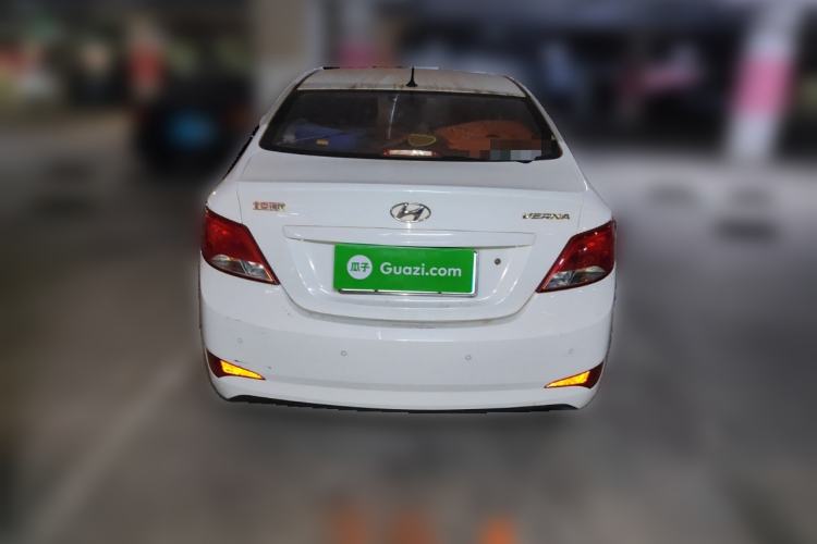 Used Hyundai Verna (older generation) 2016 1.4L Automatic Smart GLS Rear
