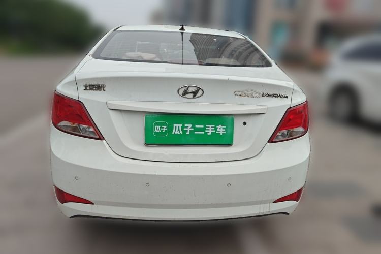 Used Hyundai Verna (older generation) 2016 1.4L Automatic Smart GLS Rear