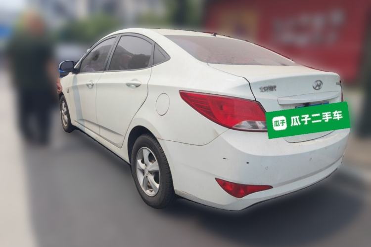 Used Hyundai Verna (older generation) 2016 1.4L Automatic Smart GLS Rear Left 45 Deg