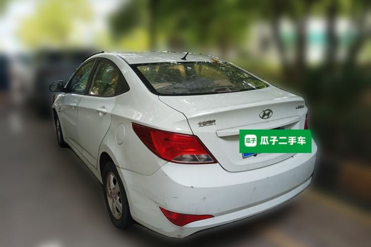 Used Hyundai Verna (older generation) 2016 1.4L Automatic Smart GLS Rear Left 45 Deg