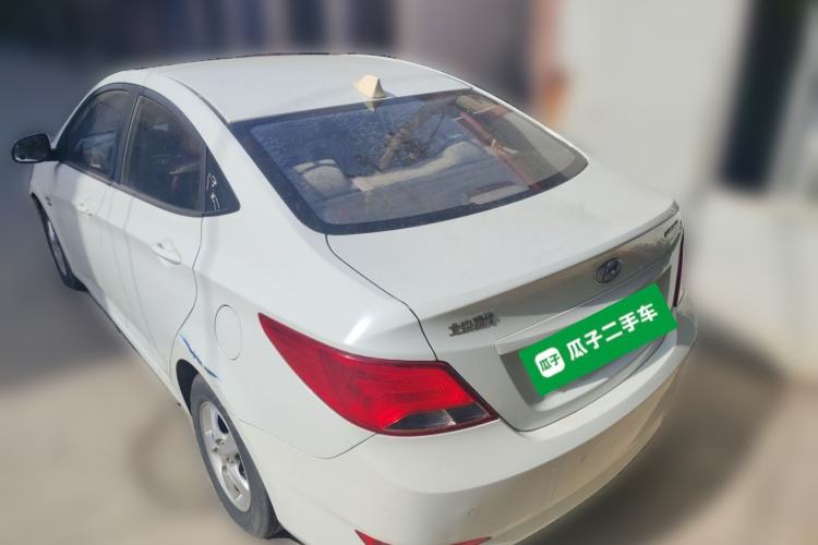 Used Hyundai Verna (older generation) 2016 1.4L Automatic Smart GLS Rear Left 45 Deg